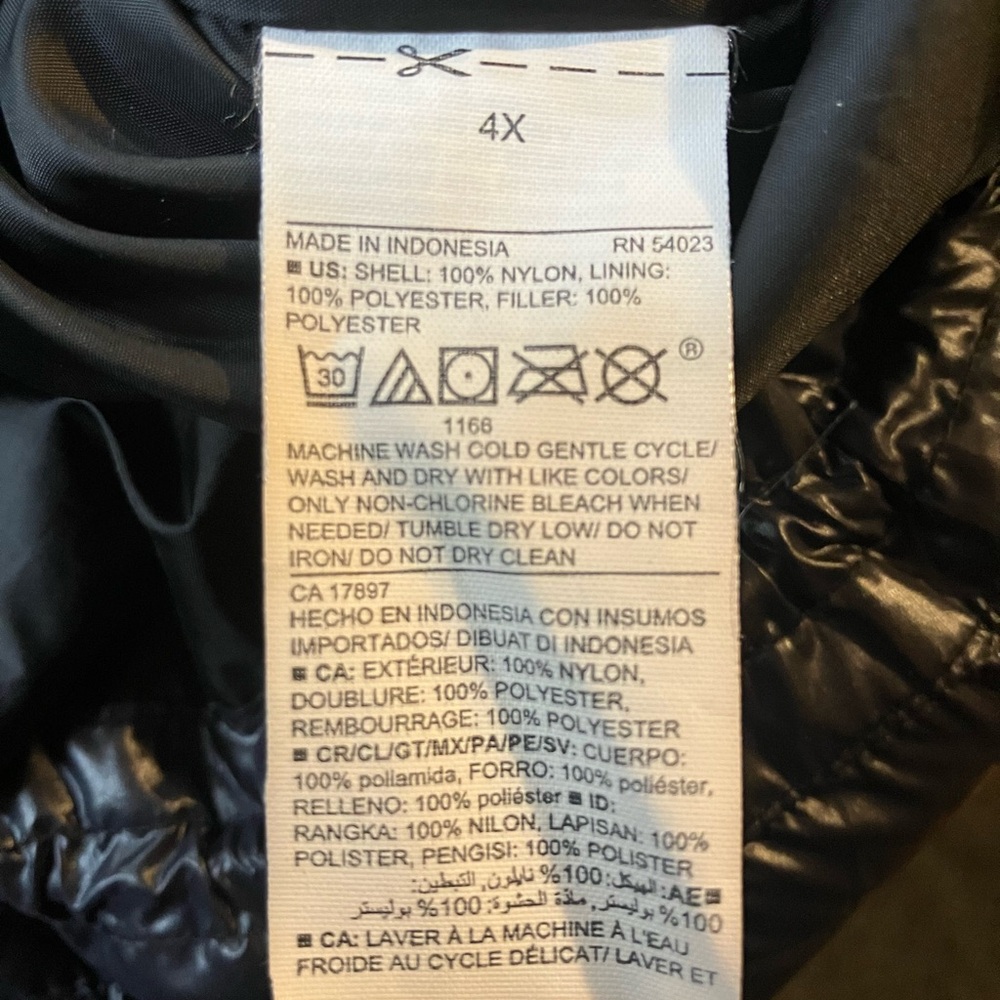 Old Navy Black Coat- Women's 4X - Picture 6 of 6
